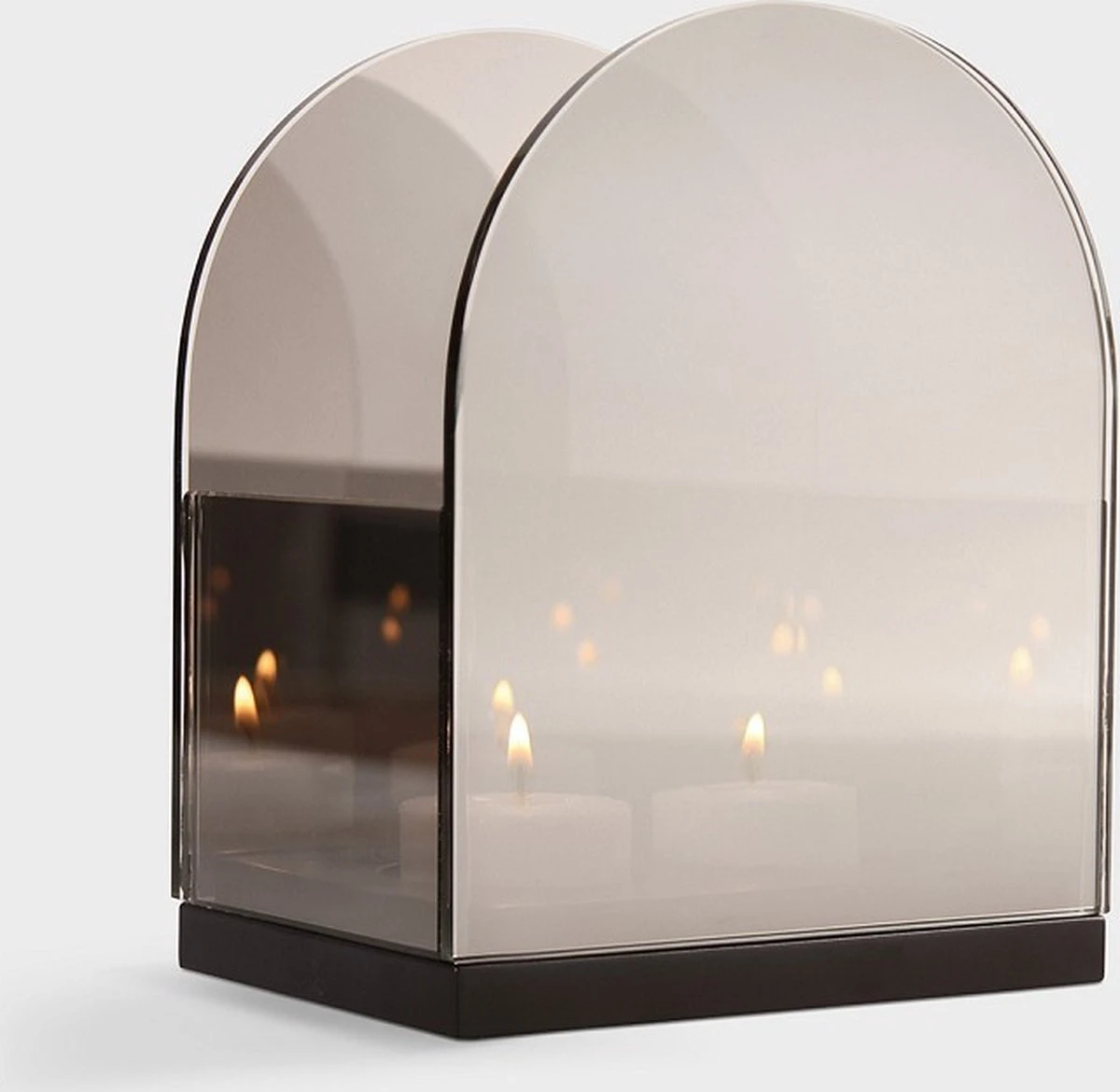 &Klevering - Reflection Arch Waxinelichthouder - 10 X 14 Cm - Duo Theelichthouder Met Reflectieglas 1 &Klevering - Reflection Arch Waxinelichthouder - 10 X 14 Cm - Duo Theelichthouder Met Reflectieglas
