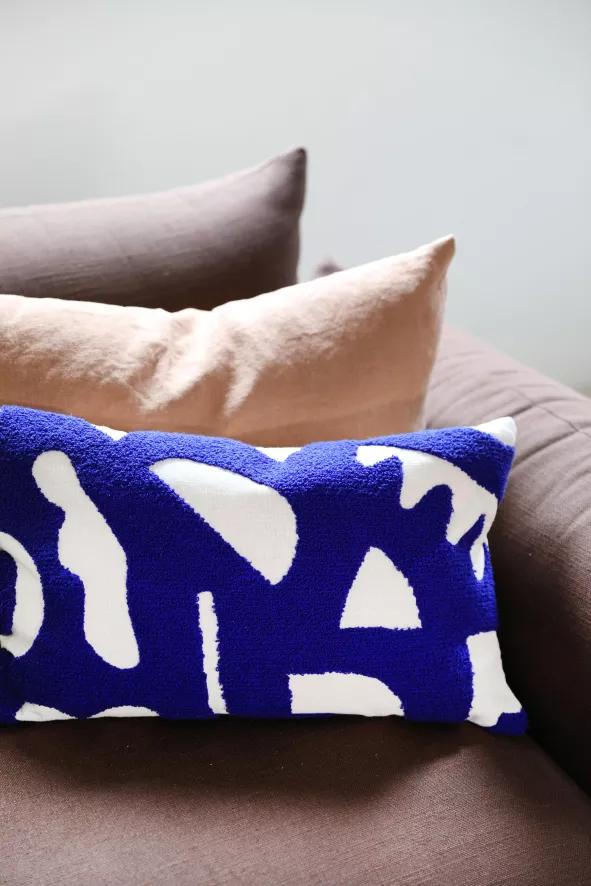 & Klevering &klevering Sketch Kussen 30x50 Blauw 11 & Klevering &klevering Sketch Kussen 30x50 Blauw - Afbeelding 11