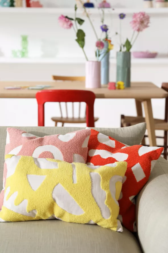 & Klevering &klevering Sketch Kussen 40x40 Roze 2 & Klevering &klevering Sketch Kussen 40x40 Roze - Afbeelding 2